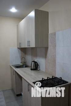 Студия квартира, посуточно, 15м2, 3/3 этаж