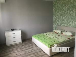1-к квартира, посуточно, 38м2, 2/2 этаж