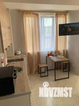 Студия квартира, посуточно, 25м2, 1/3 этаж