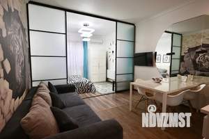 Студия квартира, посуточно, 41м2, 2/4 этаж