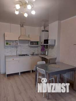 Студия квартира, посуточно, 35м2, 3/5 этаж