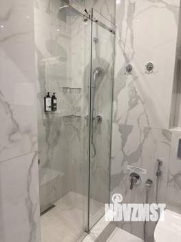 Студия квартира, посуточно, 35м2, 1/6 этаж
