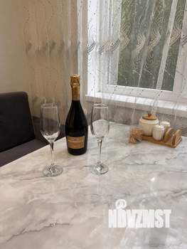 1-к квартира, посуточно, 37м2, 1/1 этаж