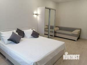 1-к квартира, посуточно, 34м2, 5/5 этаж