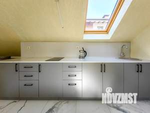 Студия квартира, посуточно, 33м2, 3/3 этаж