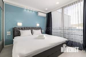 4-к квартира, на длительный срок, 140м2, 2/3 этаж
