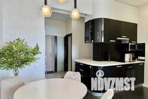 2-к квартира, посуточно, 70м2, 3/21 этаж