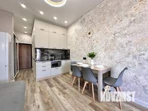 Студия квартира, посуточно, 29м2, 10/20 этаж