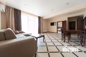 1-к квартира, посуточно, 72м2, 1/1 этаж