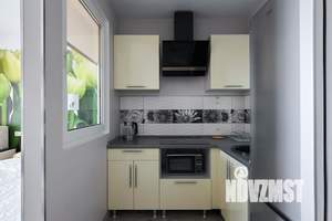 Студия квартира, посуточно, 30м2, 10/17 этаж