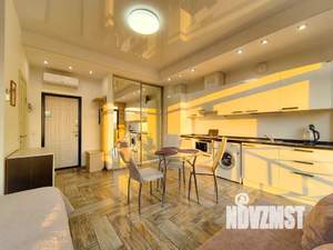 Студия квартира, посуточно, 28м2, 6/7 этаж