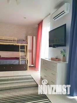 1-к квартира, посуточно, 37м2, 1/1 этаж
