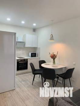 Студия квартира, посуточно, 41м2, 10/12 этаж