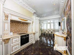 2-к квартира, вторичка, 111м2, 11/18 этаж
