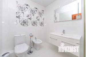 3-к квартира, вторичка, 100м2, 3/3 этаж