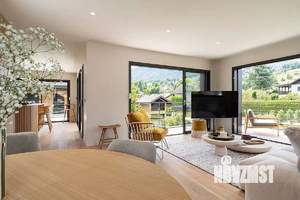 2-к квартира, вторичка, 56м2, 1/4 этаж