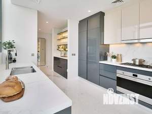 3-к квартира, вторичка, 110м2, 10/16 этаж