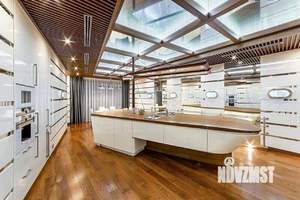 4-к квартира, вторичка, 105м2, 19/27 этаж