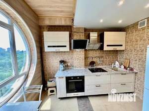 2-к квартира, вторичка, 70м2, 8/8 этаж