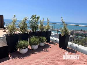 1-к квартира, вторичка, 65м2, 22/22 этаж