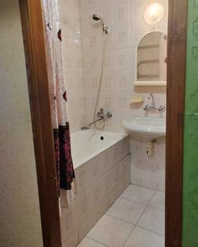 3-к квартира, вторичка, 84м2, 5/5 этаж