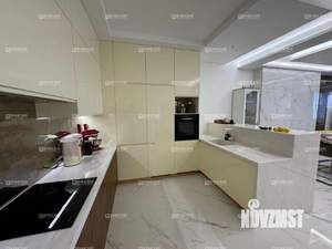 3-к квартира, вторичка, 139м2, 8/19 этаж