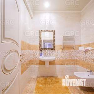 3-к квартира, вторичка, 300м2, 9/10 этаж