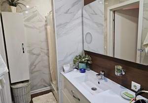 2-к квартира, вторичка, 65м2, 15/27 этаж