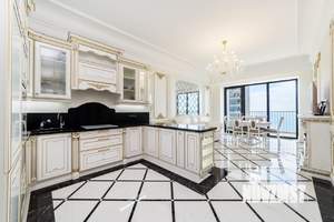 3-к квартира, вторичка, 100м2, 10/26 этаж