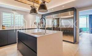3-к квартира, вторичка, 111м2, 12/14 этаж