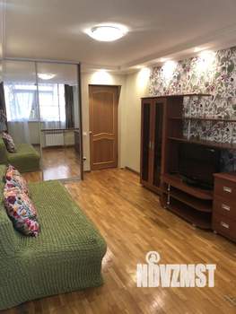 2-к квартира, вторичка, 57м2, 1/5 этаж