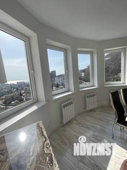 3-к квартира, вторичка, 100м2, 18/20 этаж