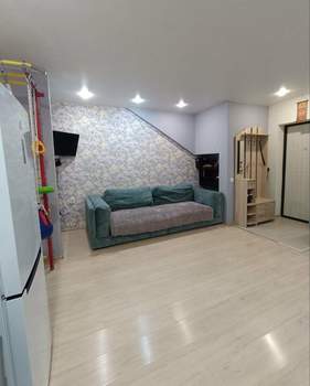 Студия квартира, вторичка, 33м2, 1/4 этаж