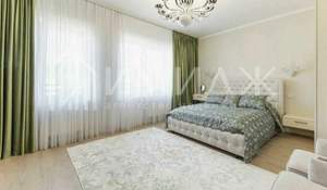 4-к квартира, вторичка, 220м2, 21/21 этаж