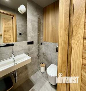 2-к квартира, вторичка, 80м2, 2/4 этаж