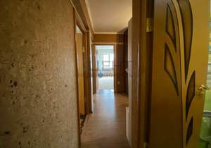 3-к квартира, вторичка, 62м2, 2/4 этаж