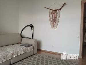 2-к квартира, вторичка, 43м2, 1/4 этаж
