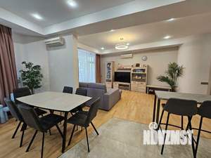 3-к квартира, вторичка, 170м2, 3/16 этаж