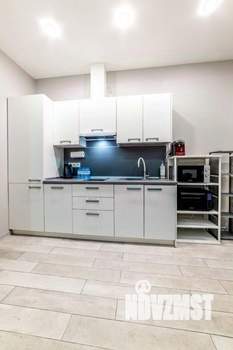 2-к квартира, вторичка, 65м2, 1/3 этаж