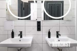 3-к квартира, вторичка, 140м2, 2/3 этаж