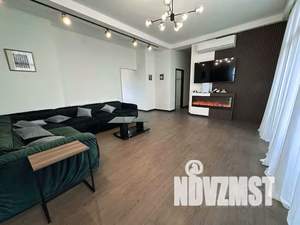 4-к квартира, вторичка, 160м2, 11/26 этаж