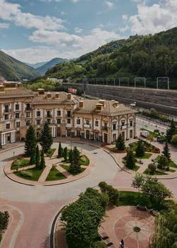 3-к квартира, вторичка, 122м2, 3/6 этаж