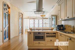 3-к квартира, вторичка, 98м2, 15/18 этаж