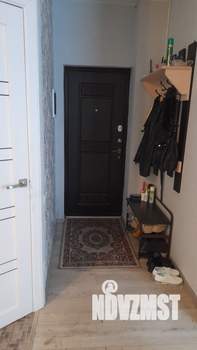 Студия квартира, вторичка, 32м2, 1/3 этаж