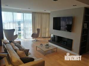 4-к квартира, вторичка, 135м2, 15/21 этаж