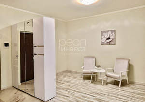 2-к квартира, вторичка, 50м2, 1/10 этаж