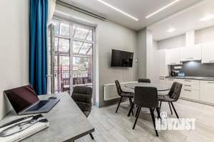 2-к квартира, вторичка, 65м2, 1/3 этаж