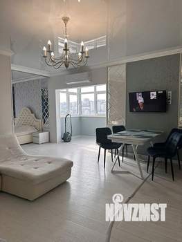 3-к квартира, вторичка, 100м2, 14/21 этаж