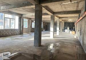 5-к квартира, вторичка, 243м2, 1/5 этаж