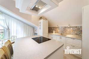 2-к квартира, вторичка, 70м2, 5/5 этаж